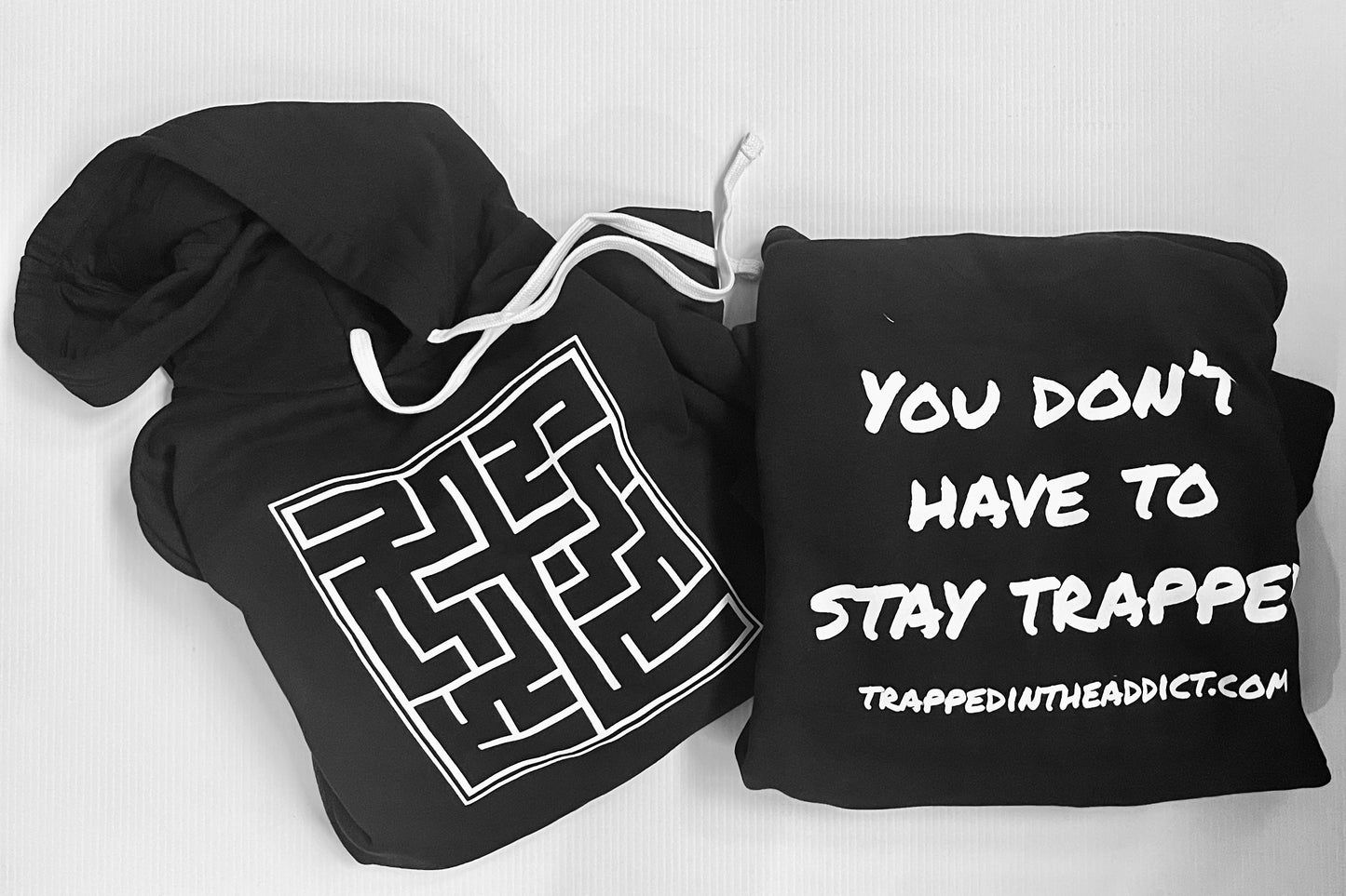 LOGO Hoodie - Black